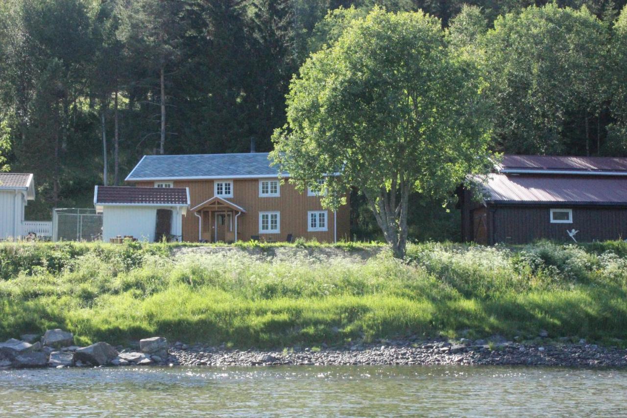 Villa Bakarstuo, Utpa Neset Trofors Esterno foto